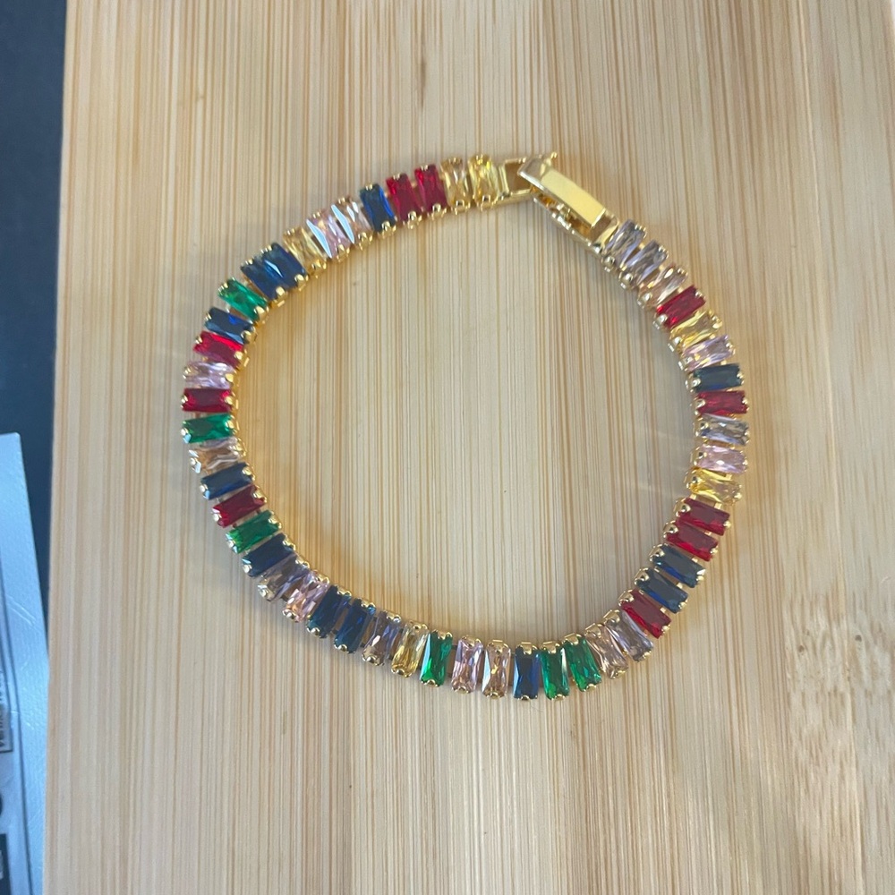 - SILVER BRACELET